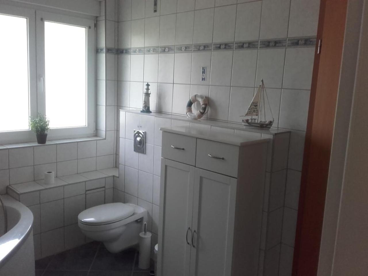 Behaglicher Bungalow Fuer Mensch Und Hund Barkhagen Exteriér fotografie