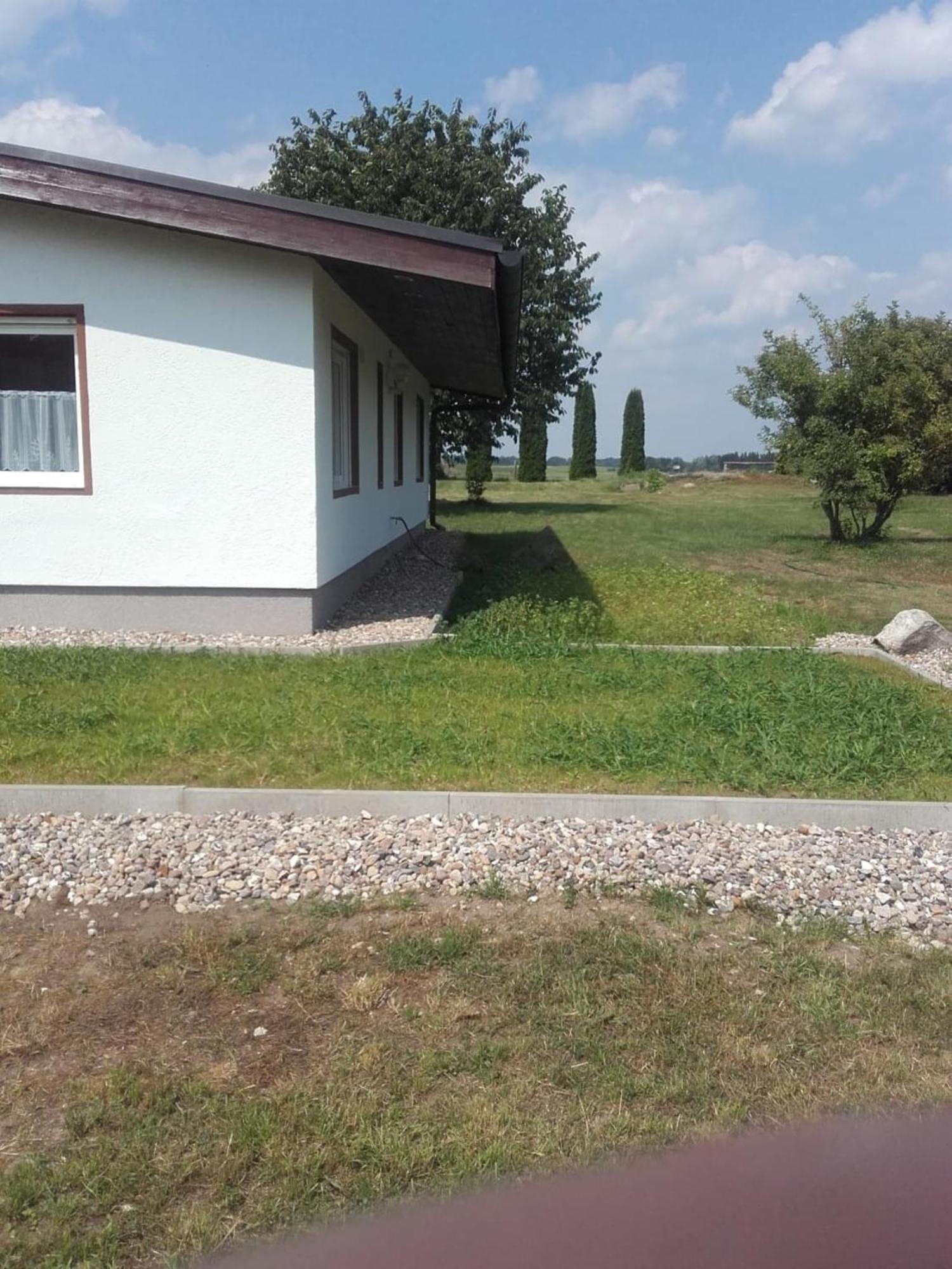 Behaglicher Bungalow Fuer Mensch Und Hund Barkhagen Exteriér fotografie
