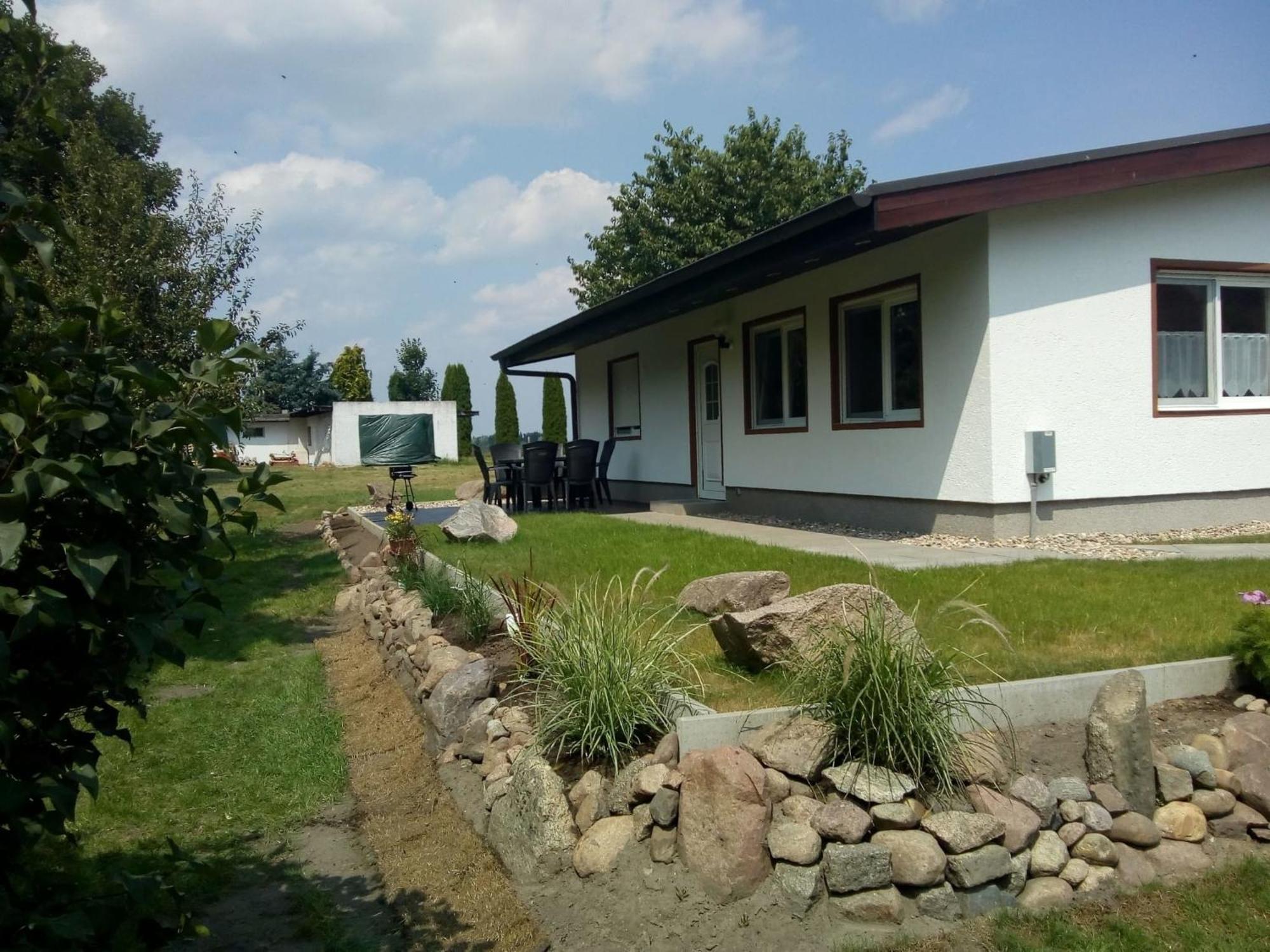 Behaglicher Bungalow Fuer Mensch Und Hund Barkhagen Exteriér fotografie