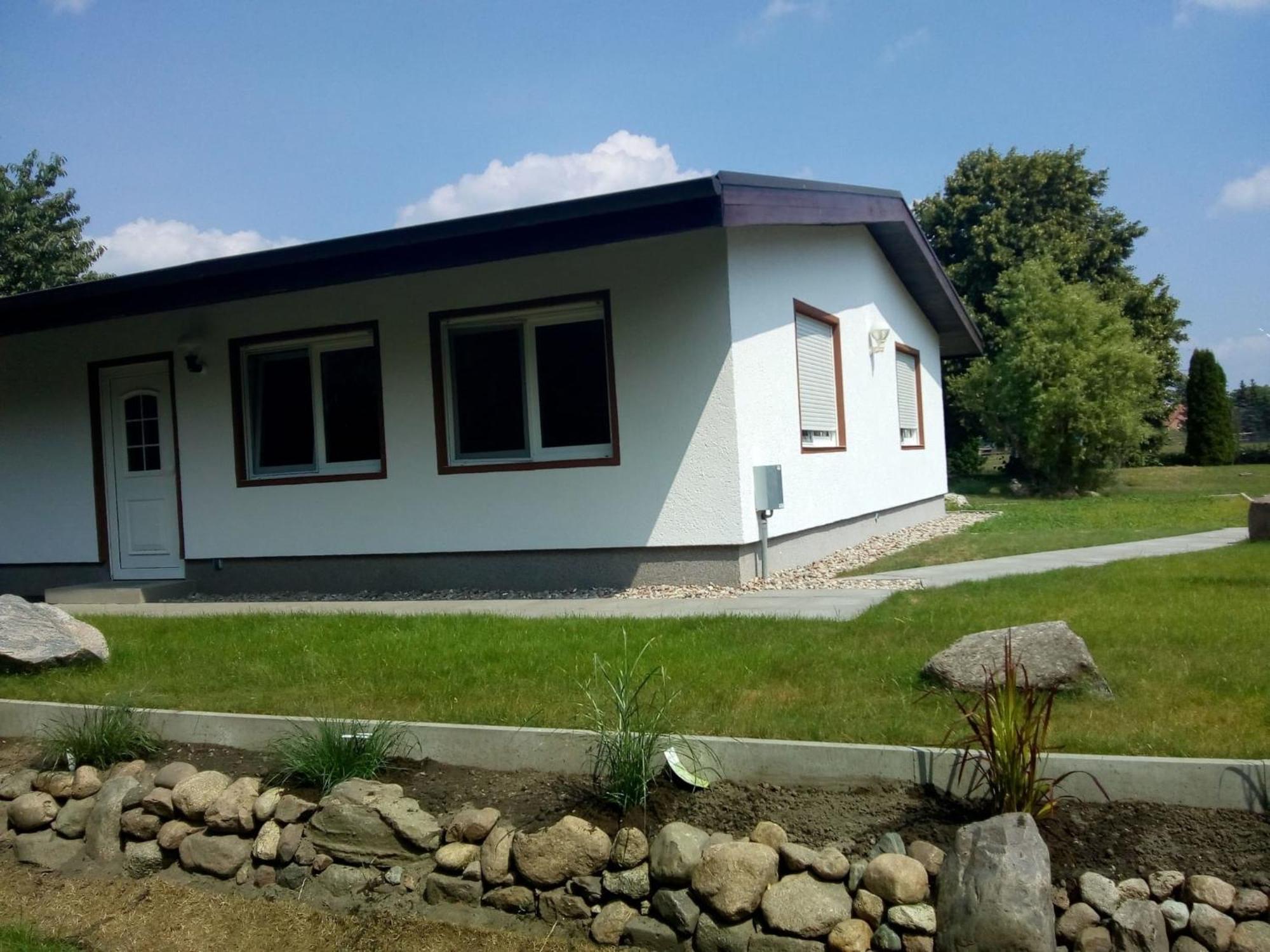 Behaglicher Bungalow Fuer Mensch Und Hund Barkhagen Exteriér fotografie